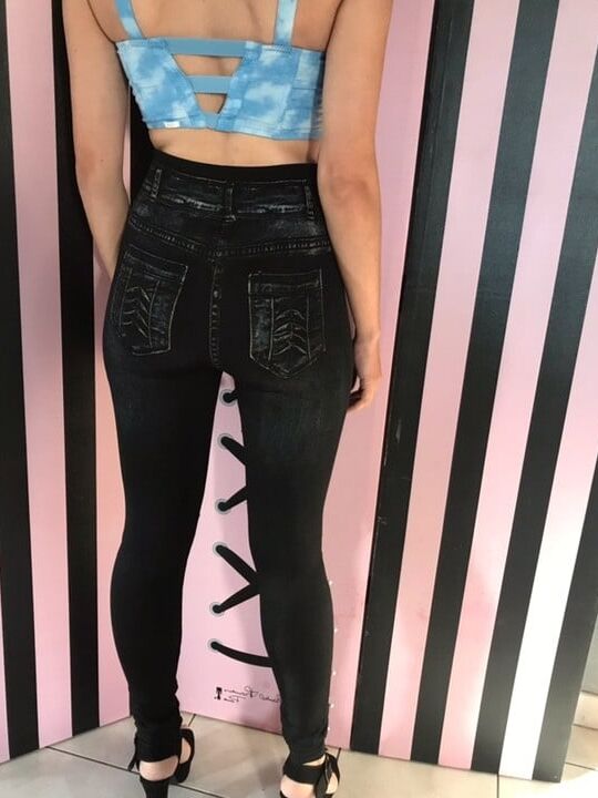 Pour vendre leurs leggings, elles montrent leurs culs