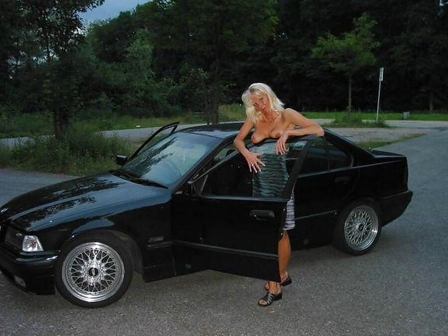 Cars &amp; Girls