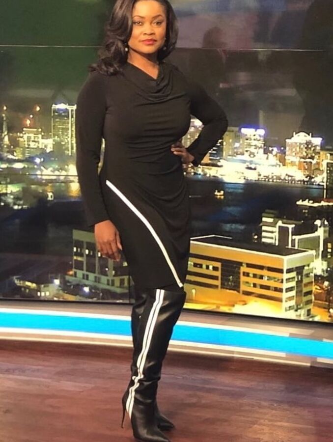 Female Celebrity Boots &amp; Leather - Anita Blanton