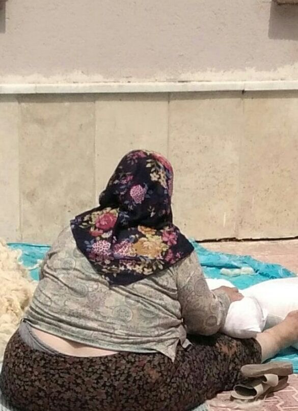 YASLI KADINLAR HASTASIYIM
