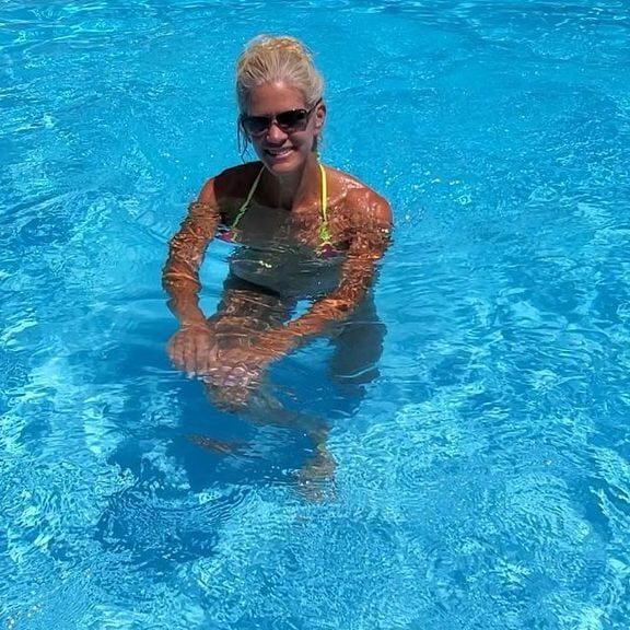 Sarah Bikinis