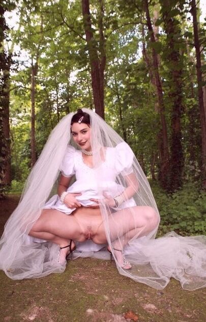 Milfs in the open air!!!