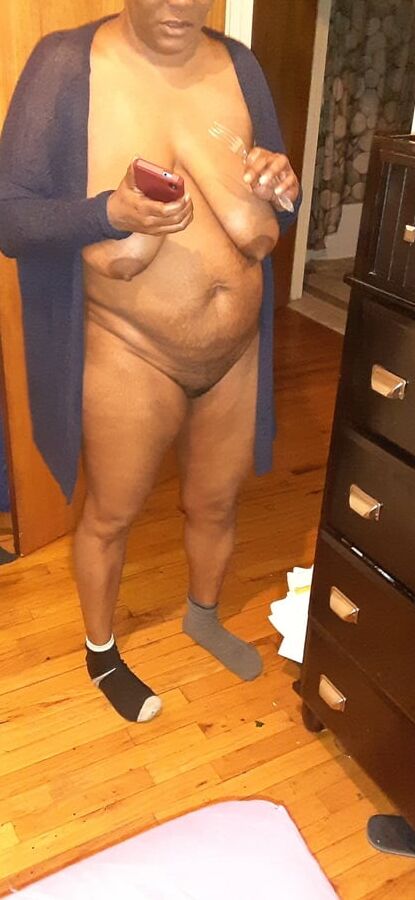 CORONAVIRUS buttnaked