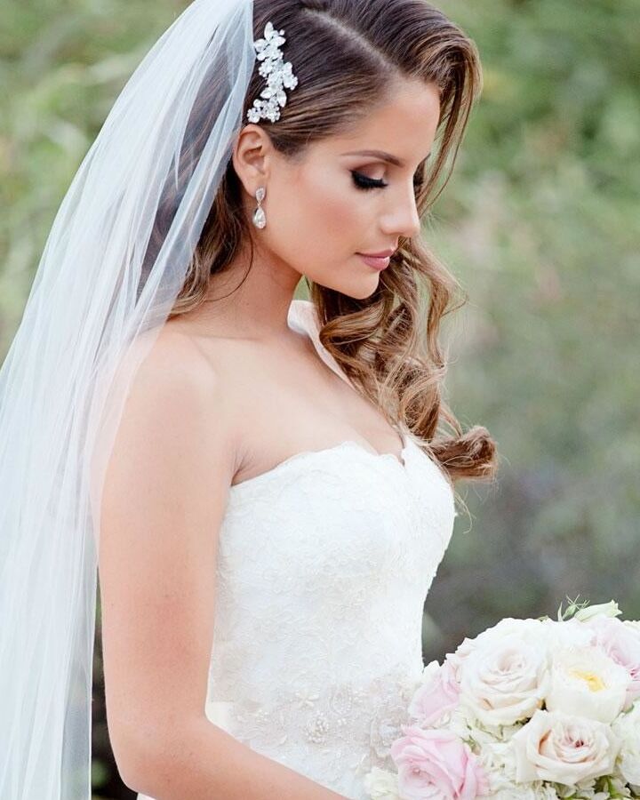 Brides
