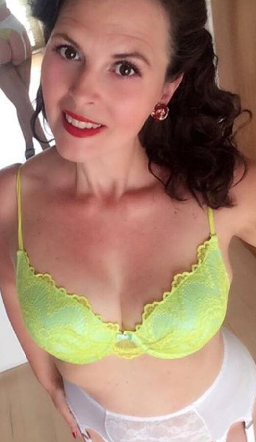 Miss Betty Vintage lingery non nude