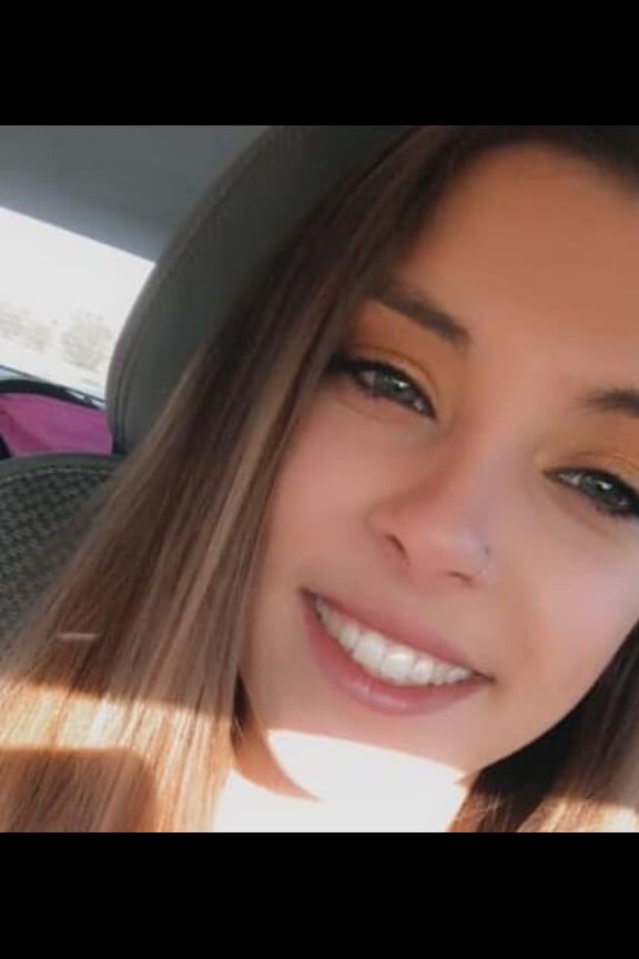 Tiny Tits of a trailer park cutie