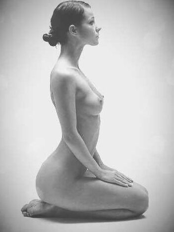 POSTURES DE SOUMISE