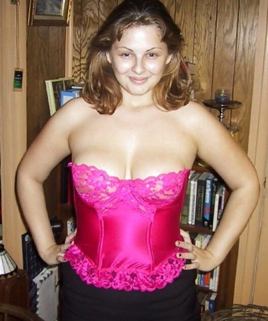 Exposed Wives (incl. ZelihaWhore) Slut Wife Amateurs