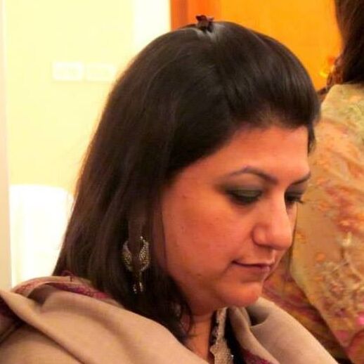 Hot Paki MILF