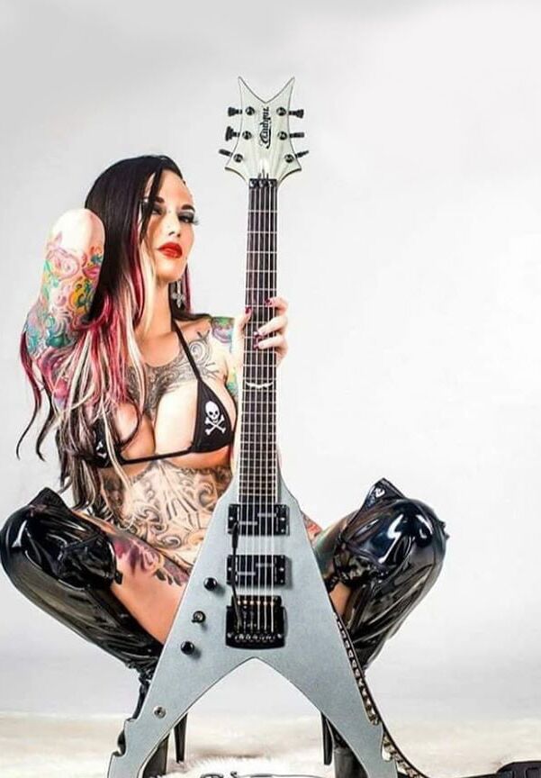 Heavy Metal hotties