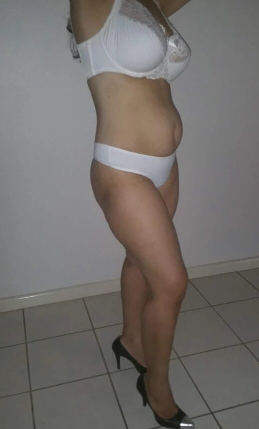 My mom back,ass and figure