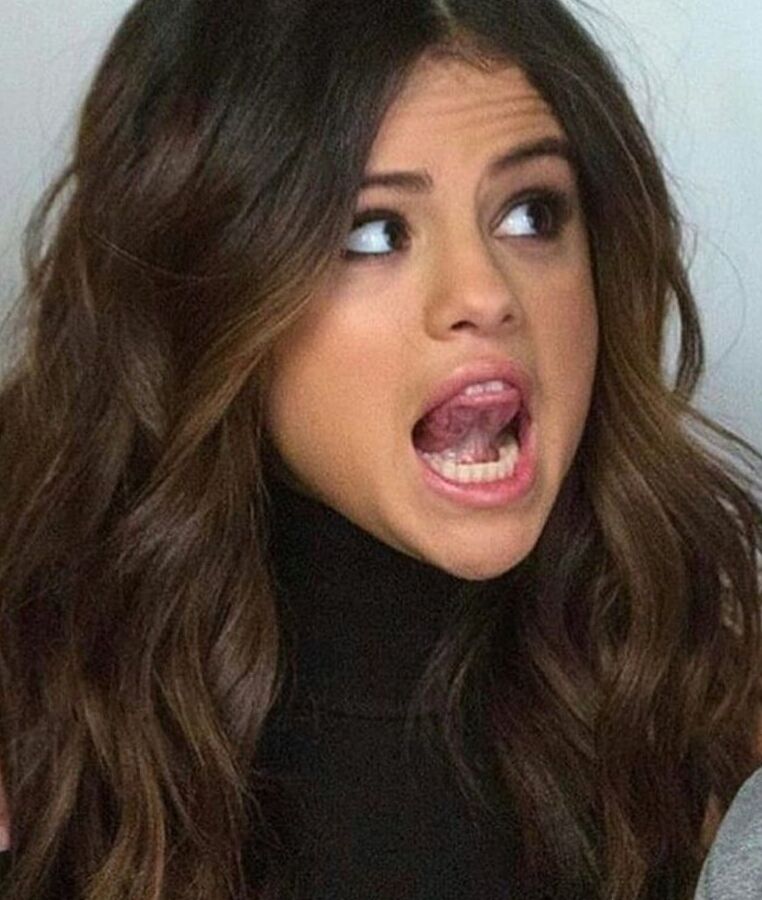 SELENA GOMEZ, PLEASE LICK MY DICK !!!