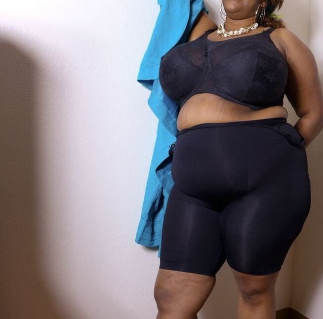 Bbw mix (Black big boobs)