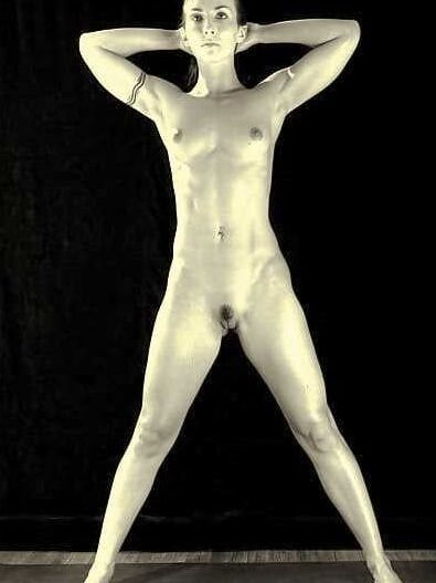 POSTURES DE SOUMISE