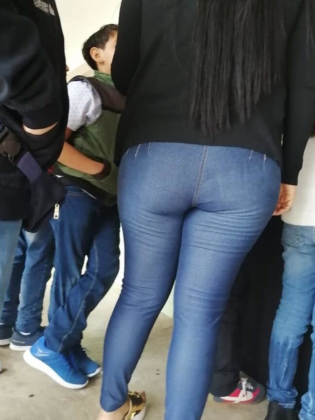 admiring your beauty rich ass