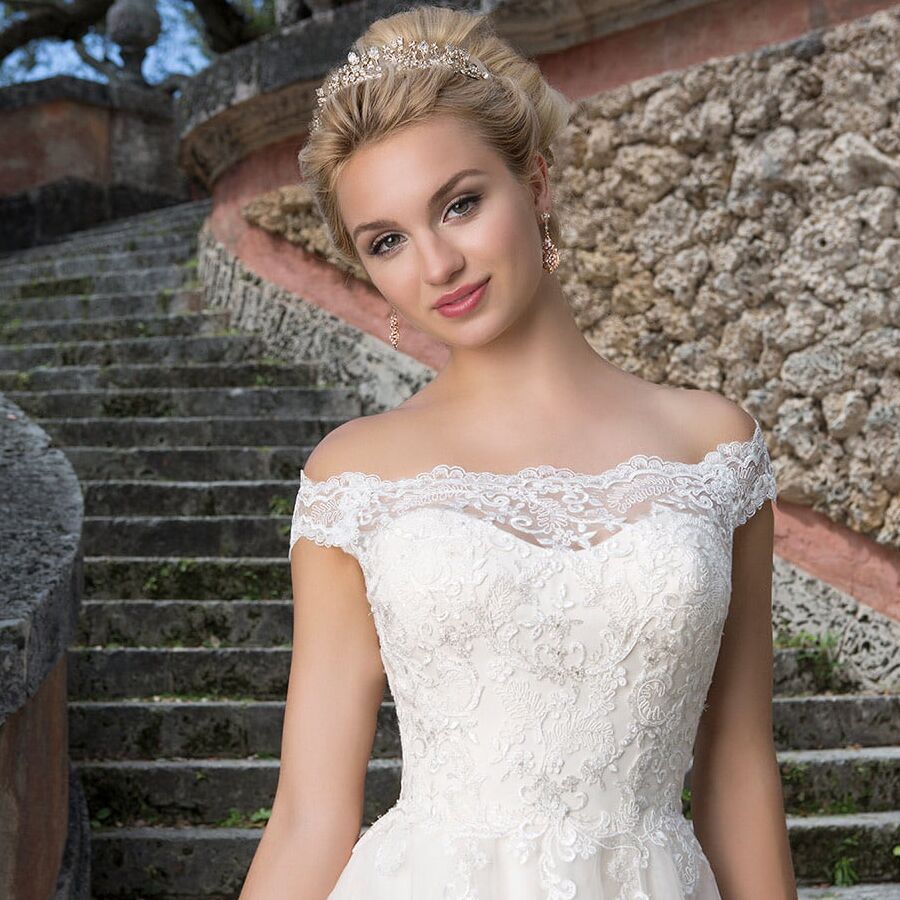 Brides
