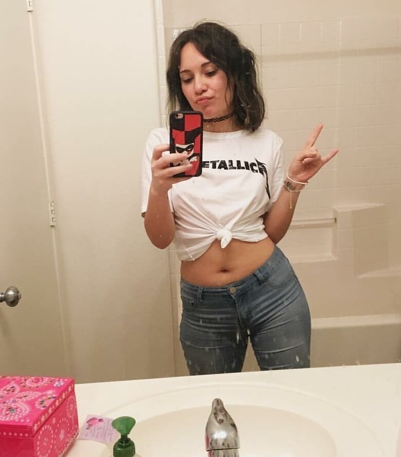 Young Big booty latinas