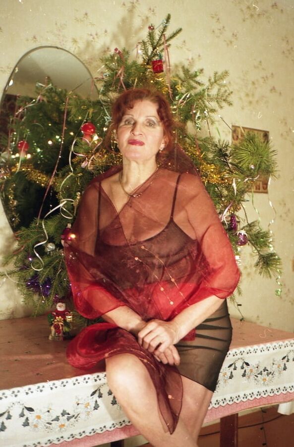 mature wife (send photos of your wives)