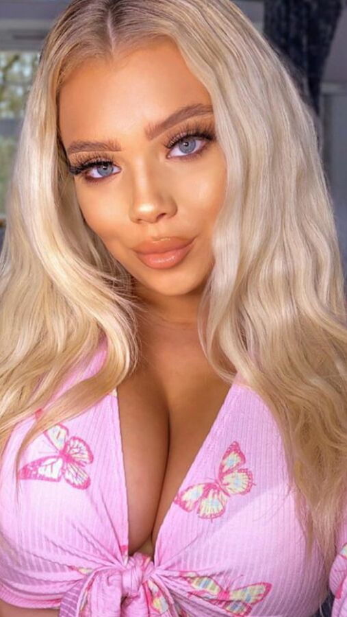 ELLIE FROM CARDIFF IG WHORE