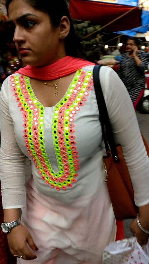 Indian desi big boobs on road