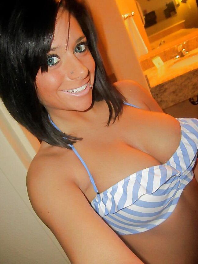 Cum Tribute her