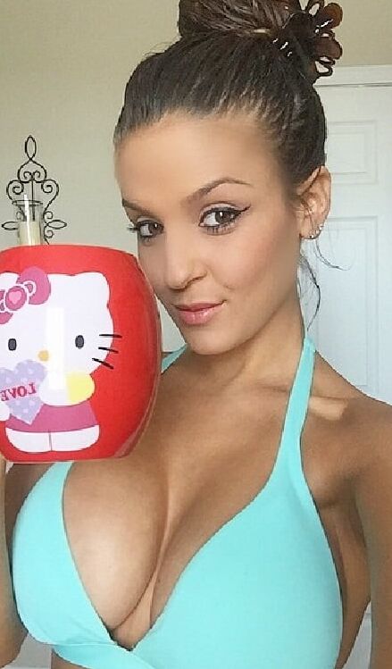 Laura For Cum Tributes
