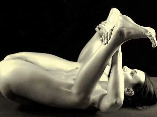 POSTURES DE SOUMISE