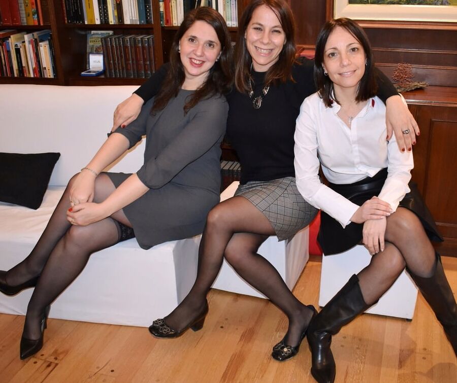 Jew Wife in Pantyhose