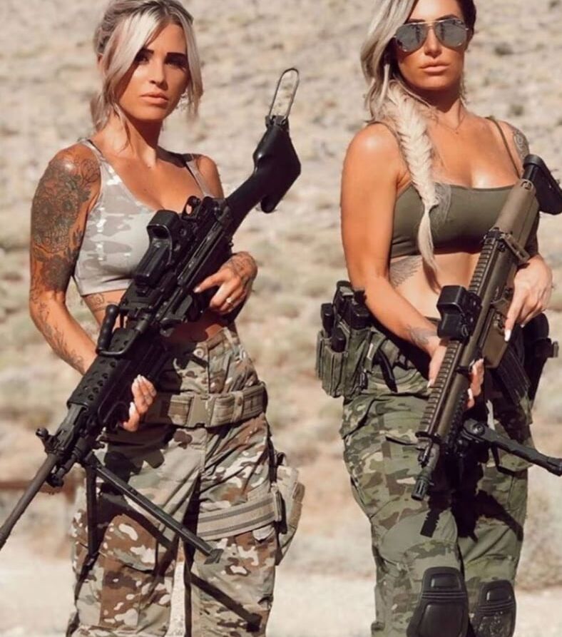 Chicas de uniforme