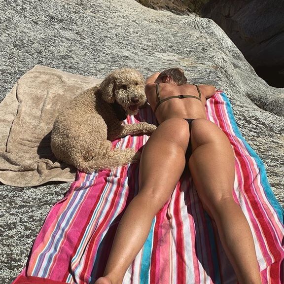 On Instagram- vegan_booty