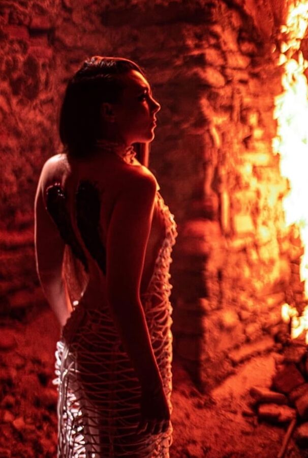 Elize Ryd jerk material