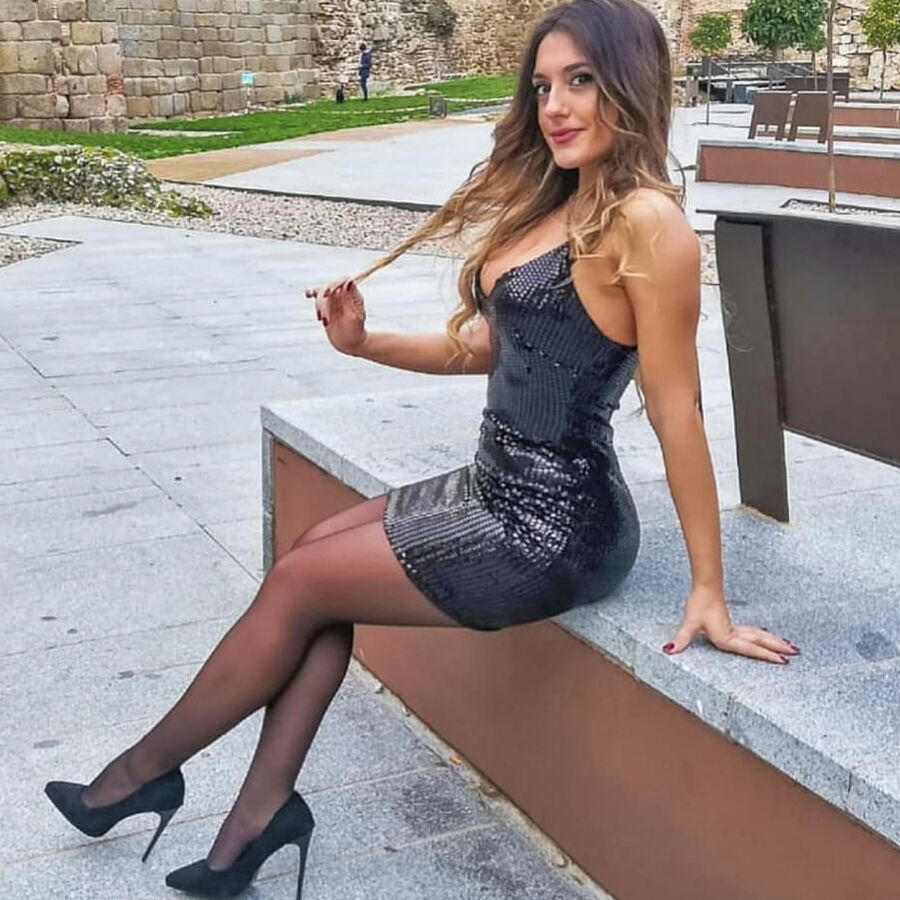 Tights and Legs of IG.