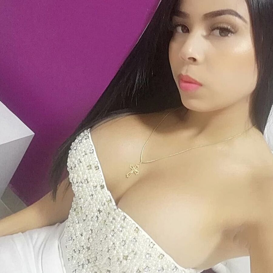 Emily, Colombia