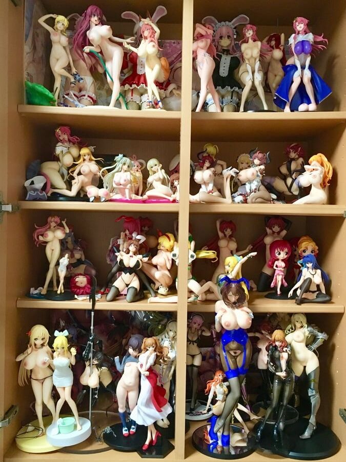 Wellcome to My hentai figures room