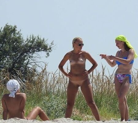 Blond Shaved Milf Naked on the Fkk Beach