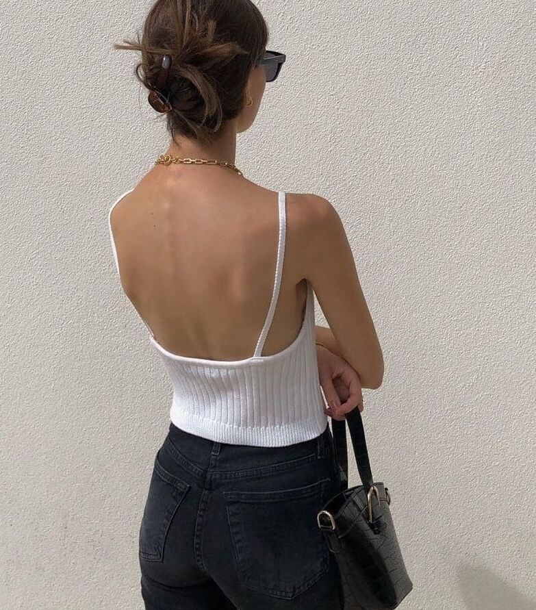 Backless Dresses