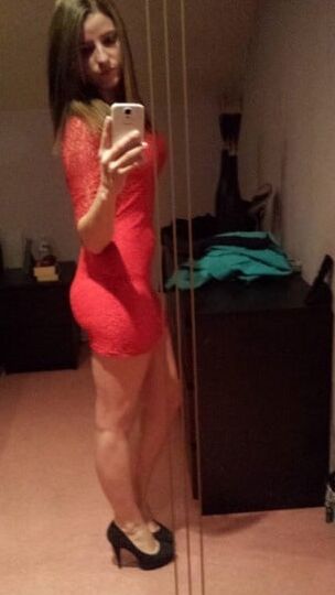 Mariijn , hot wife