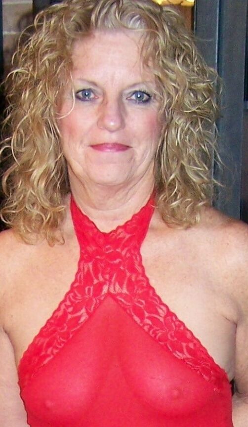 Red Once piece body shirt Pt