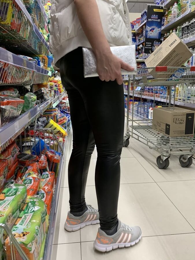 Good ass &amp; cameltoe