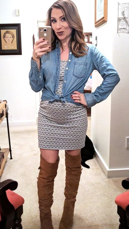Female Celebrity Boots &amp; Leather - Anne Cutler