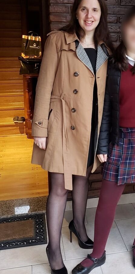 Jew Wife in Pantyhose
