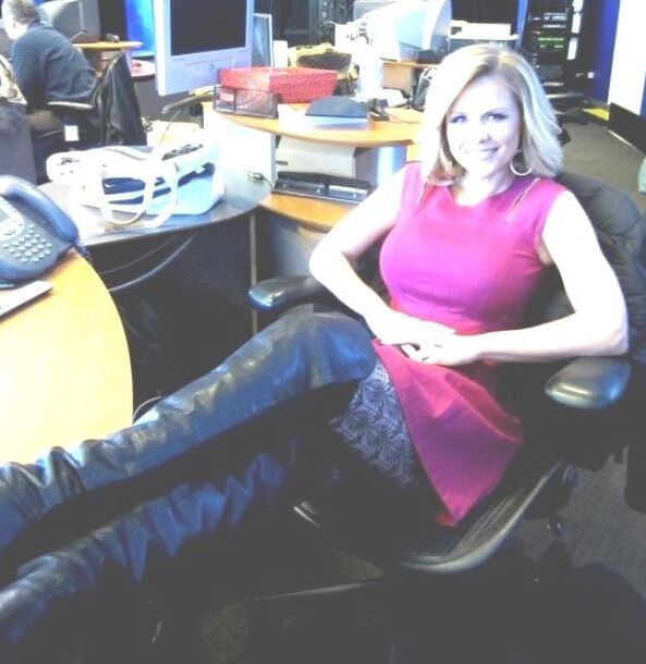 Female Celebrity Boots &amp; Leather - Carrie Keegan