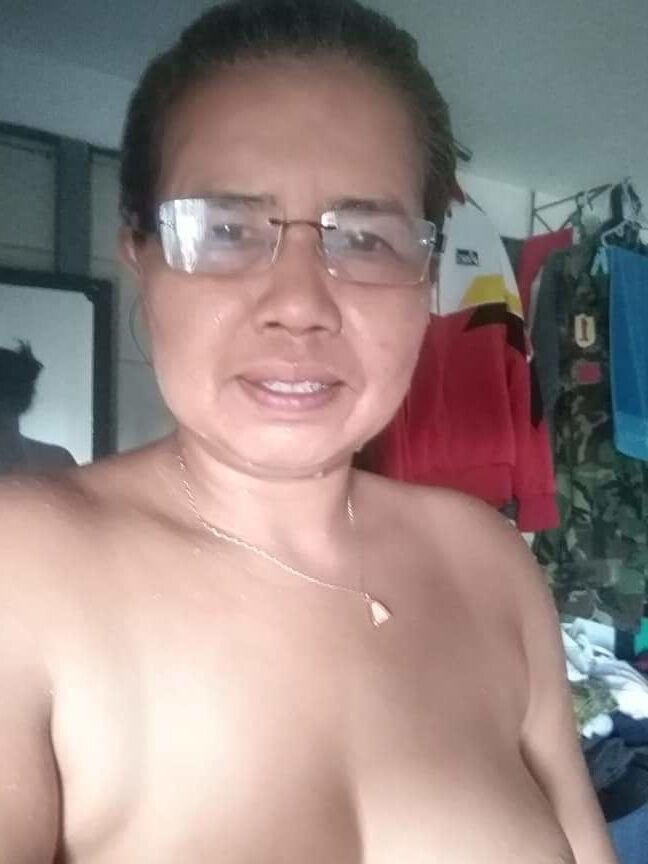Janda tetek besar puki besar