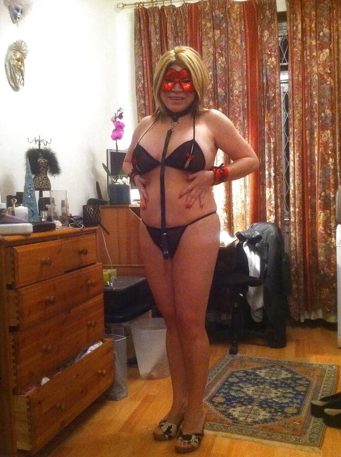 Masked Sluts