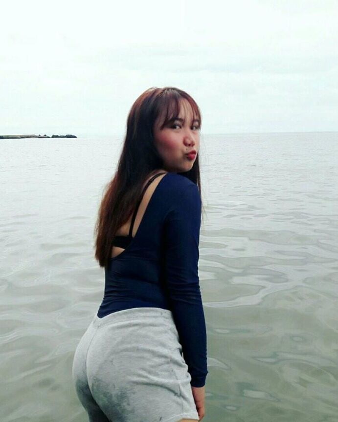 HOW WOULD YOU FUCK THIS BIG ASS BIG BREASTED GIRL.?