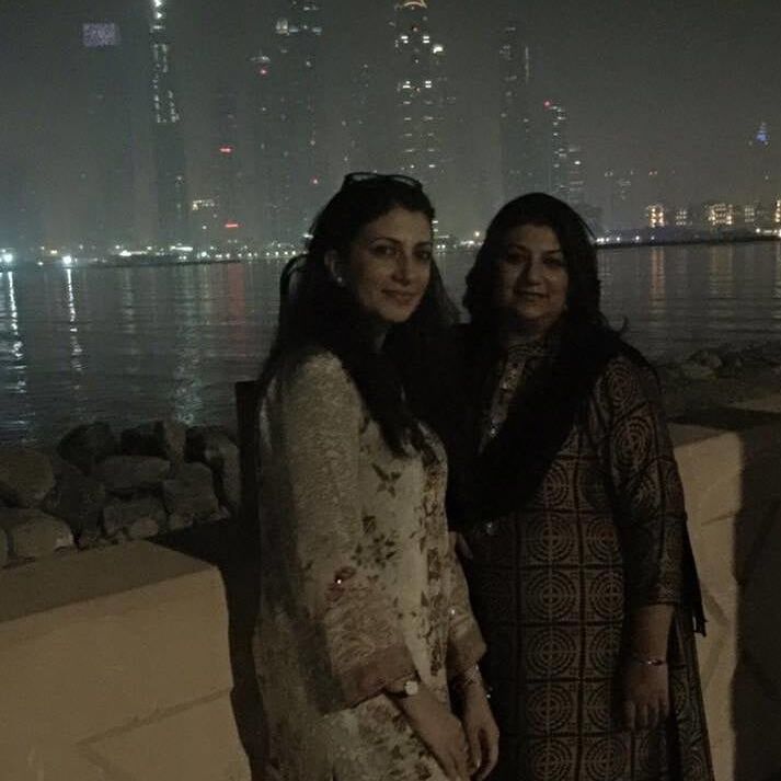 Hot Paki MILF