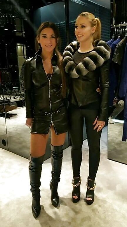 LADIES ARE VERY SEXY AND FUCK A LOT IN LEATHER