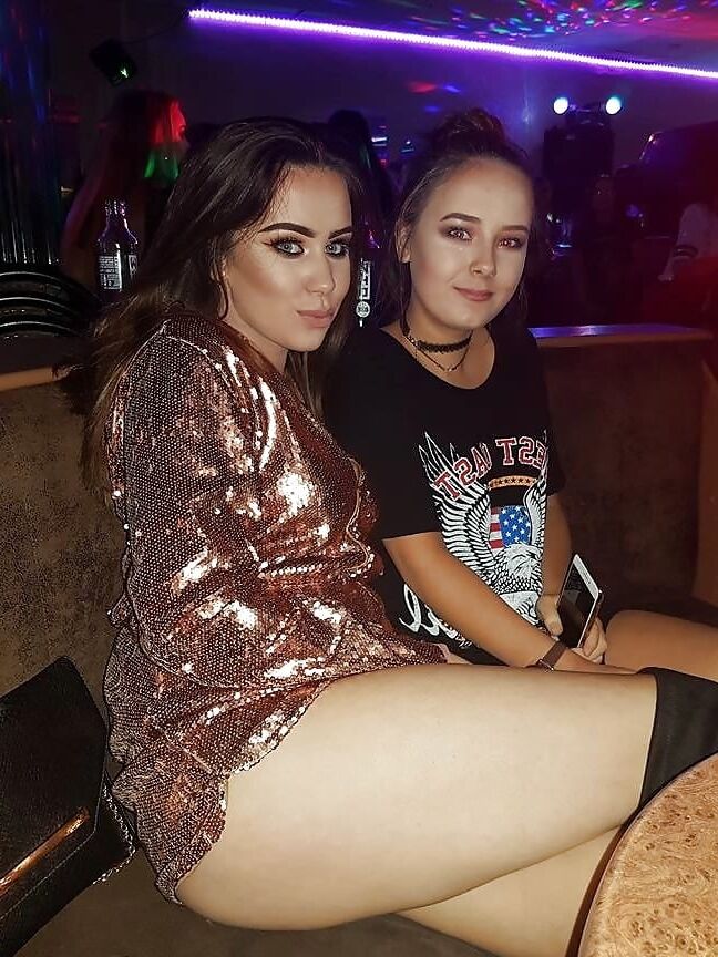 Who would you fuck? % brunette