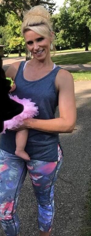MOMS