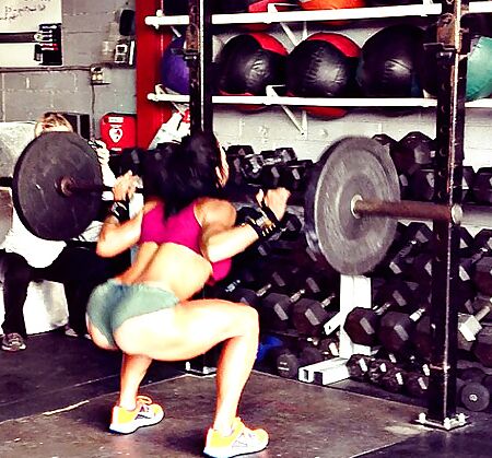 In The Gym: Workout Chick &amp; Fitness Babes